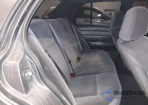 2007 Ford Crown Victoria Police/Police Interceptor z USA, uszkodzony, nr VIN 2FAHP71W77X129882